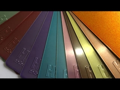 Résine de polyester Tgic Couche en poudre sèche Résistance aux UV Texturé à haute température