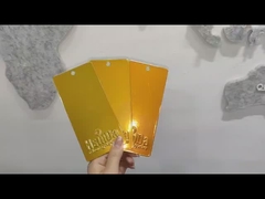 Couche en poudre d'or résistante aux températures élevées pour peinture automobile