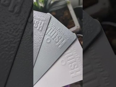 Couche en poudre de polyester époxy rouge résistant à la chaleur et aux rides pour équipement de lutte contre les incendies