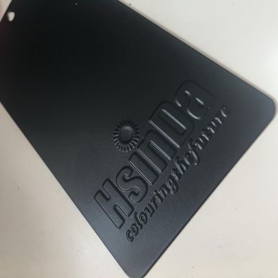 Économiser des ressources TGIC Polyester en poudre Couche sans pollution Résistant aux températures élevées