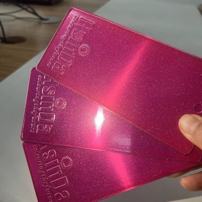 Couche en poudre de polyester rose éclatant pour l'électronique intérieurs automobiles résistant aux UV et à l'humidité
