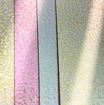 Revêtement en poudre martelé à effet changeant de couleur avec une grande durabilité